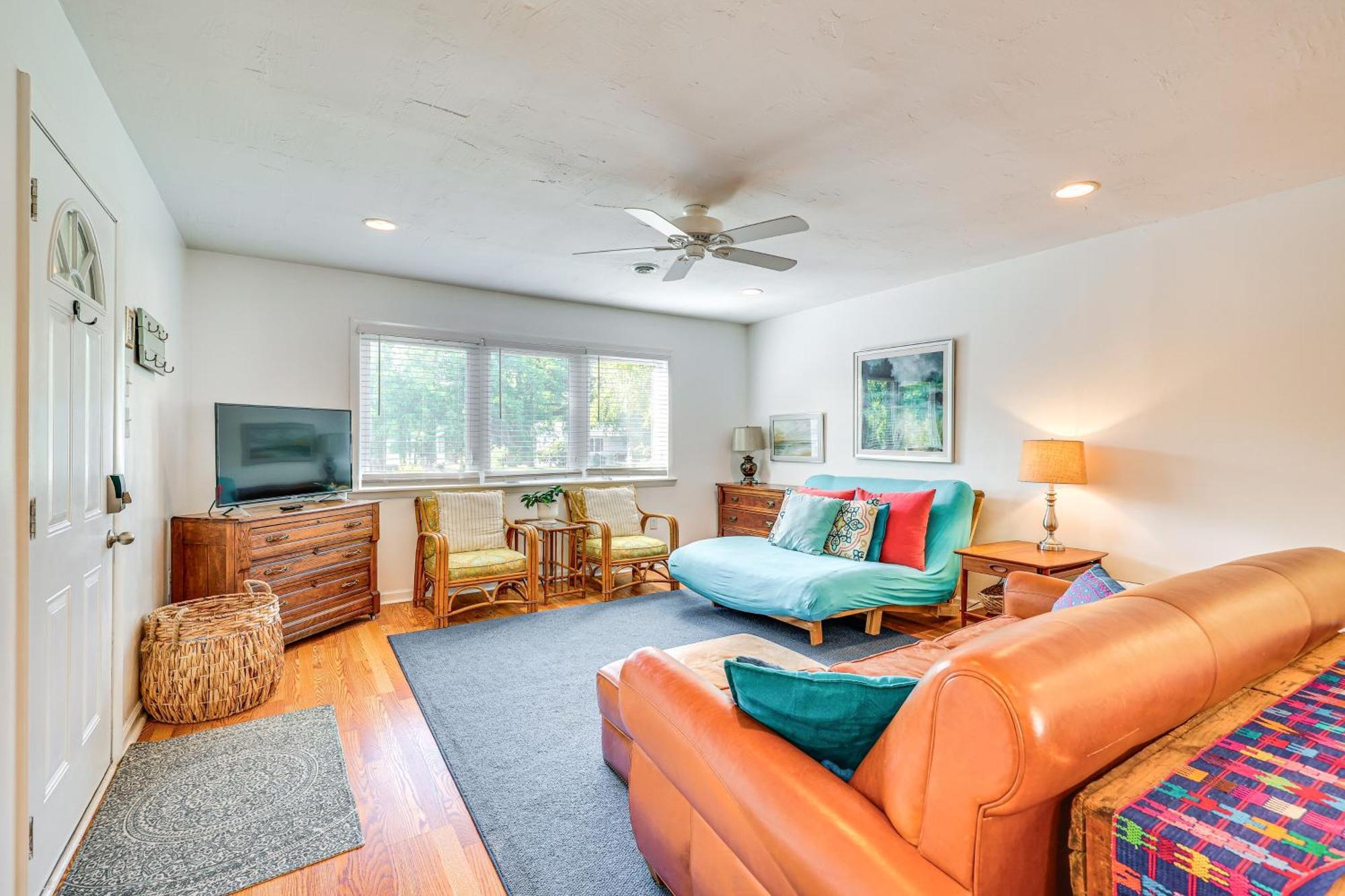 Oak Island Cottage Minutes To Long Beach! 外观 照片